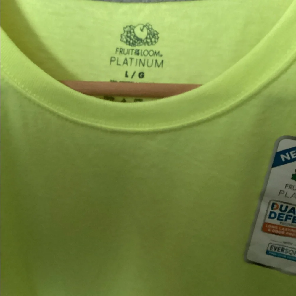 NWT Fruit of the Loom Platinum Neon Yellow Tee Sz L sleeveless crew neck